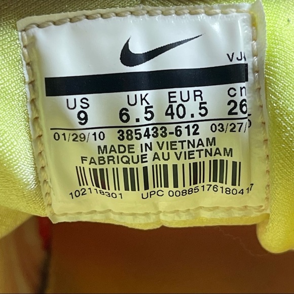 Nike 2010 Huarache Sneakers - Picture 7 of 7